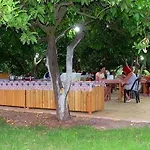 לינה וארוחת בוקר Portakal Bahcesi